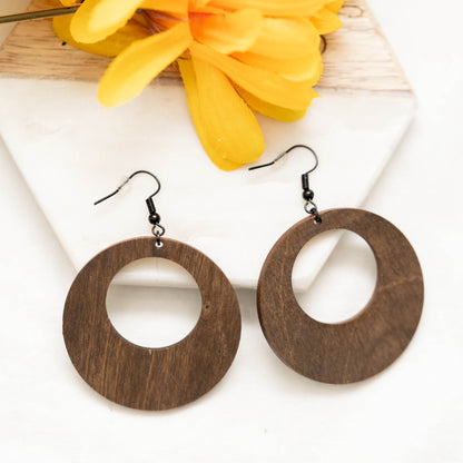 Wooden earrings boho style in round shape